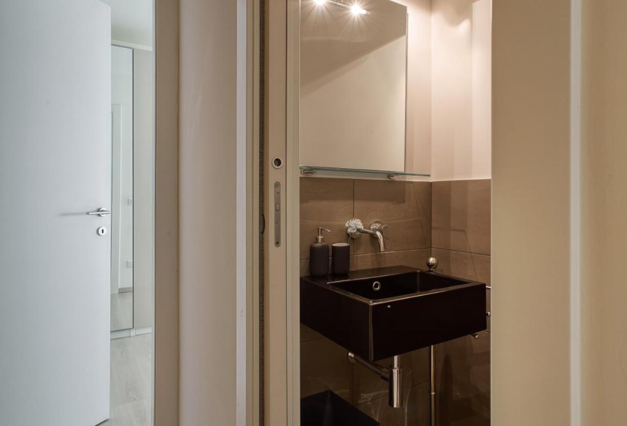 Joivy Vibrant 2Bed Apt With Balcony Mailand Exterior foto