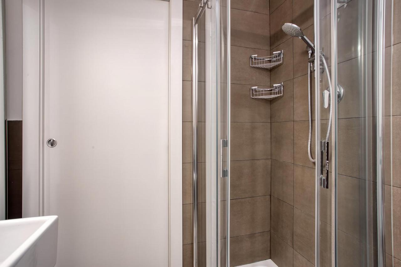 Joivy Vibrant 2Bed Apt With Balcony Mailand Exterior foto